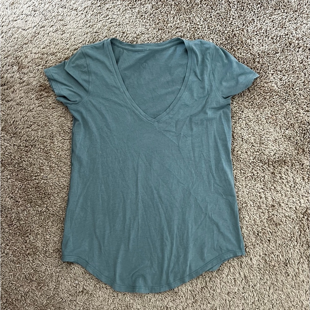 Lululemon Love V-Neck Shirt - Smoked Spruce